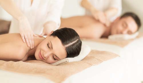 couples massage, massage therapist, male and female couple, female massage therapist